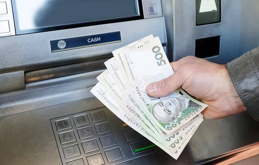业内人士：降息周期到来，请投资应减持现金